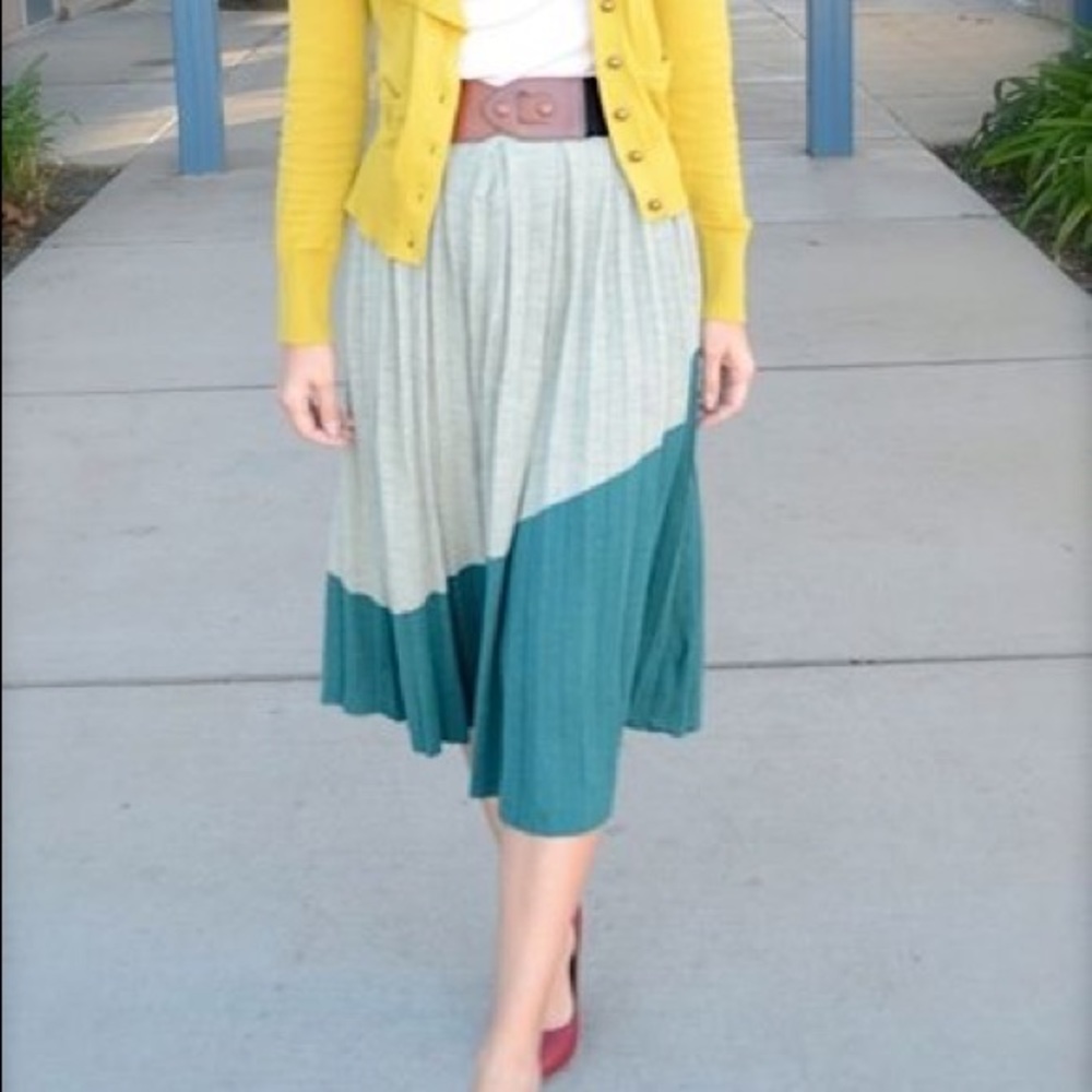 Anthropologie knit pleated colorblock skirt